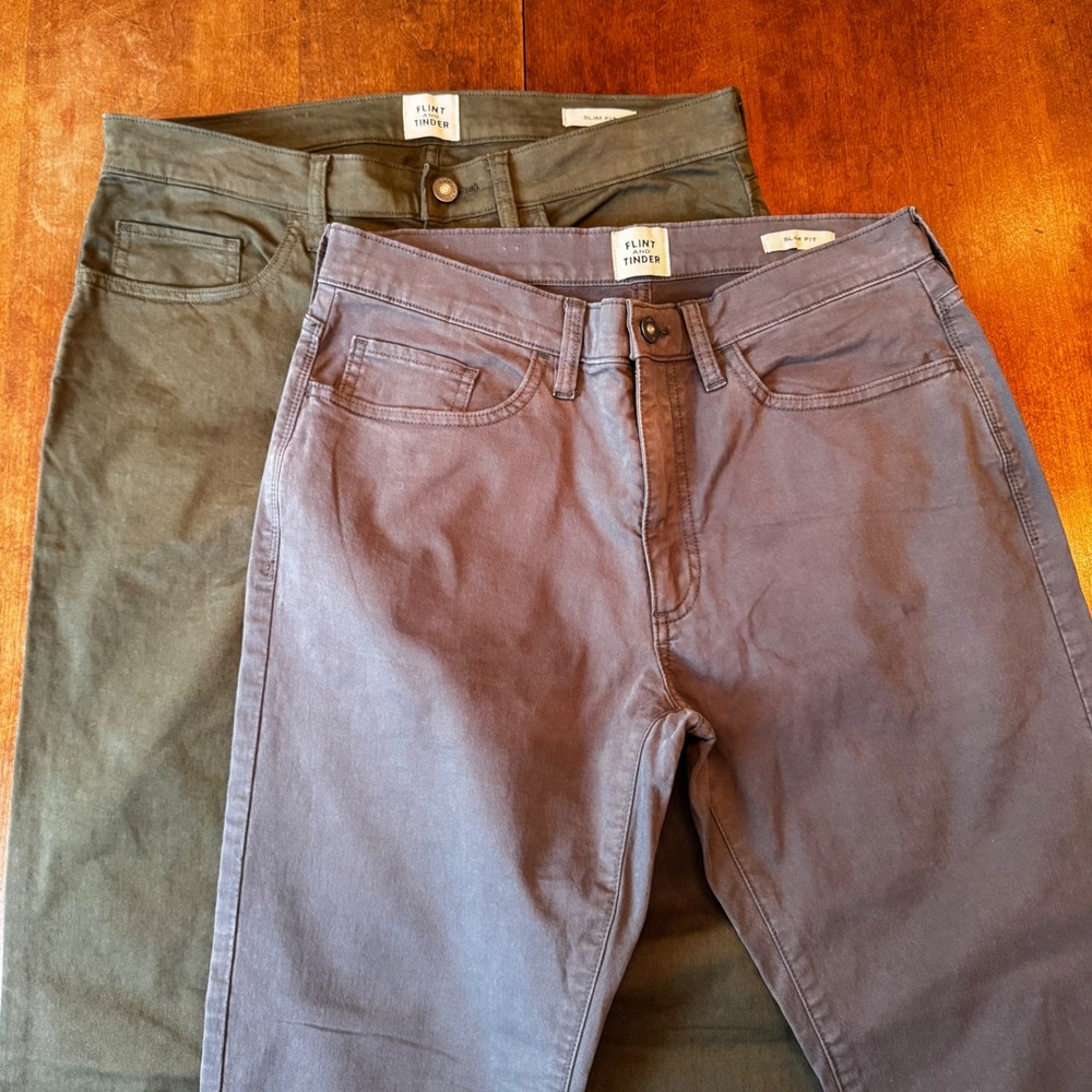 Flint and Tinder Pants Mens 32x30 Olive Grey 365 Slim Fit Chino Bundle 2 Pairs